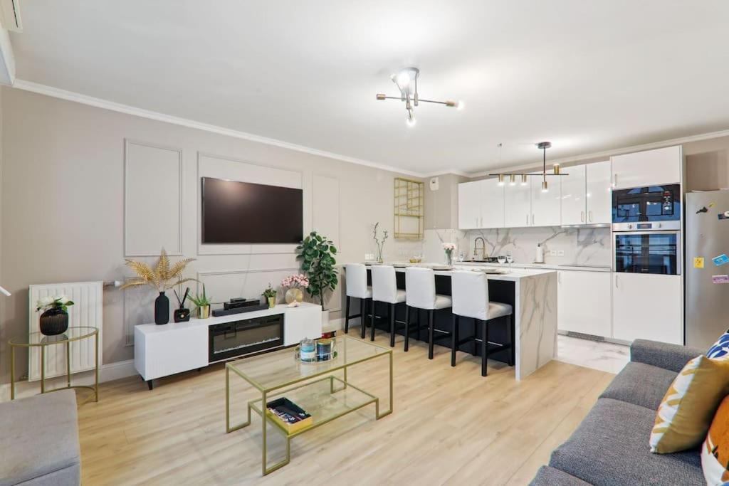 Appartement Design Pres Defense Безон Екстериор снимка